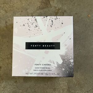 Fenty Beauty High-Impact Powder in Black Packaging